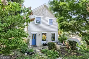 114 W Gettysburg St, Dillsburg, PA 17019 - Photo 1