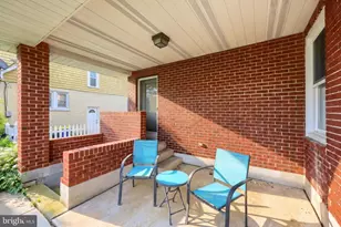 8 N Fourth St, Mount Wolf, PA 17347 - Photo 13