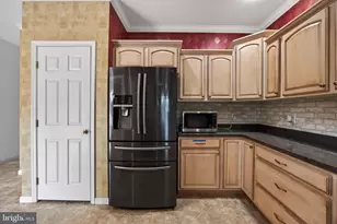 275 Silver Maple Ct, Mount Wolf, PA 17347 - Photo 19