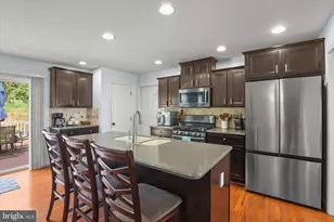 135 Surrey Ln, York, PA 17402 - Photo 13
