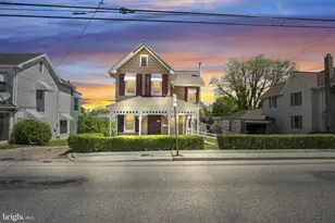 870 Baltimore St, Hanover, PA 17331 - Photo 1