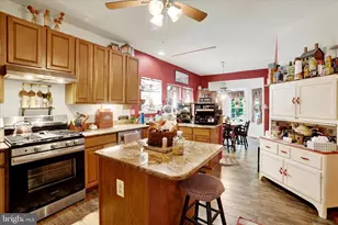 1050 Cranberry Ln W, York, PA 17402 - Photo 19