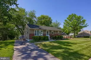 3840 Hearthstone Ct, York, PA 17402 - Photo 1