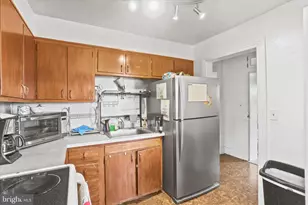 1228 Broadway, Hanover, PA 17331 - Photo 25