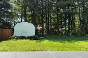 14 Charles Ave, Stewartstown, PA 17363 - Photo 5