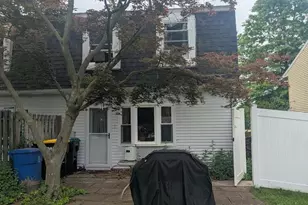 558 Hammond Ave, Hanover, PA 17331 - Photo 5