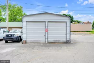 318 Carlisle St, Hanover, PA 17331 - Photo 7