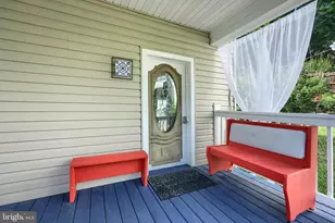 14 High St, Felton, PA 17322 - Photo 5