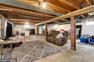 2250 S Queen St, York, PA 17402 - Photo 17