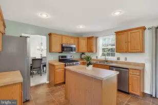 3451 Chardonnay Dr, York, PA 17404 - Photo 13