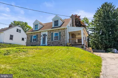338 Woodland View Drive, York, PA 17406 - Photo 1