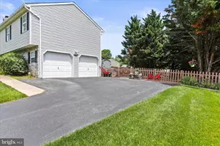 17 Ecker Ave, Stewartstown, PA 17363 - Photo 7