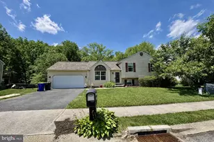 485 Crossing Way, Manchester, PA 17345 - Photo 1