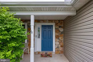 75 Joan Dr, York, PA 17404 - Photo 3
