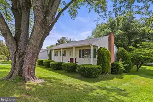 120 Homewood Dr, York, PA 17403 - Photo 3