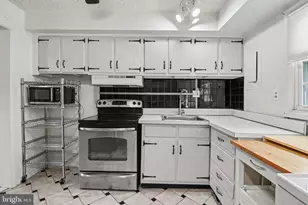 799 Hardwick Pl, York, PA 17404 - Photo 5
