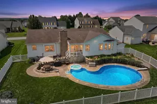 1837 Dorchester Dr, York, PA 17408 - Photo 11