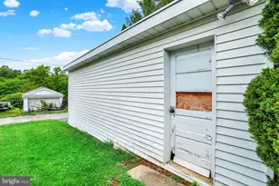 44 Glen Ave, Glen Rock, PA 17327 - Photo 27