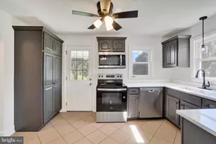 1527 Main St, New Park, PA 17352 - Photo 11