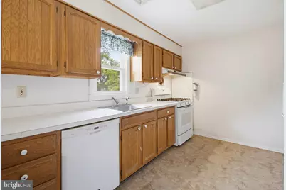 144 Bond Street, New Freedom, PA 17349 - Photo 13