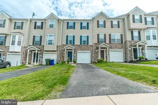 206 Bruaw Dr, York, PA 17406 - Photo 3