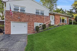 1901 Oakley Dr, York, PA 17408 - Photo 5