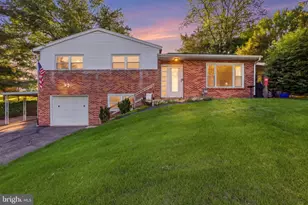 1901 Oakley Dr, York, PA 17408 - Photo 1