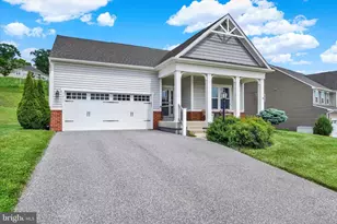 1411 Crest Way, York, PA 17403 - Photo 3