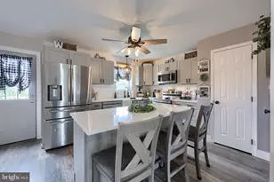 745 Thomas Armor Dr, Windsor, PA 17366 - Photo 9