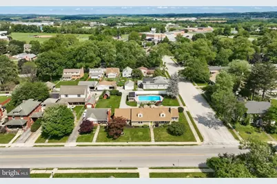 1001 Broadway, Hanover, PA 17331 - Photo 5