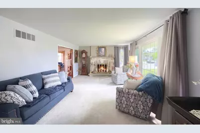 1001 Broadway, Hanover, PA 17331 - Photo 21