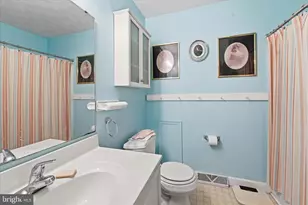 1126 Cobblestone Ct, Hanover, PA 17331 - Photo 15