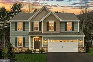 3535 Pebble Run Dr, Dover, PA 17315 - Photo 1