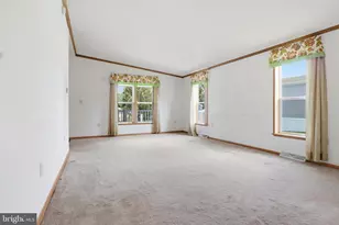 124 Lisa Cir, York, PA 17406 - Photo 7