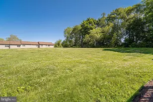 98 E Beaver St, York, PA 17406 - Photo 23