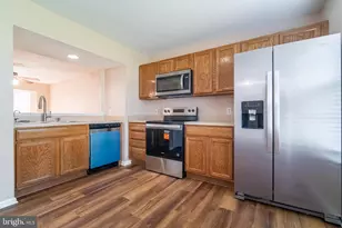 98 E Beaver St, York, PA 17406 - Photo 7