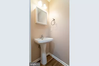 98 E Beaver Street, York, PA 17406 - Photo 9
