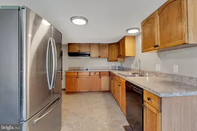 399 Pleasant Hill Road, Wrightsville, PA 17368 - Photo 3