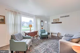 221 Perry Ave, York, PA 17408 - Photo 5