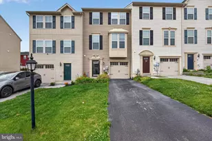 37 S Center St, Hanover, PA 17331 - Photo 1