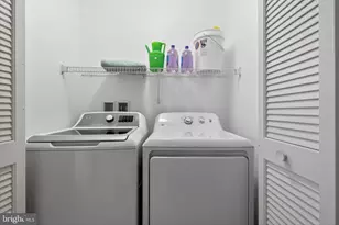 37 S Center St, Hanover, PA 17331 - Photo 21
