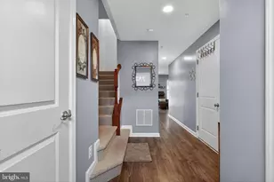 37 S Center St, Hanover, PA 17331 - Photo 3