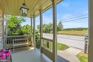 125 Hickory Ln, Hanover, PA 17331 - Photo 11