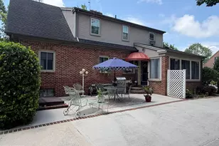 400 Baer Ave, Hanover, PA 17331 - Photo 5