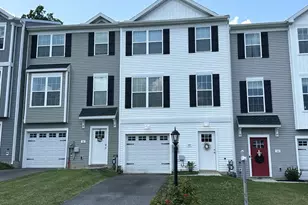 34 Overlook Dr., Hanover, PA 17331 - Photo 1