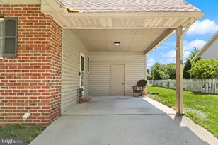 439 Grant Dr, Hanover, PA 17331 - Photo 3