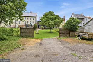 105 E Maple St, Dallastown, PA 17313 - Photo 35