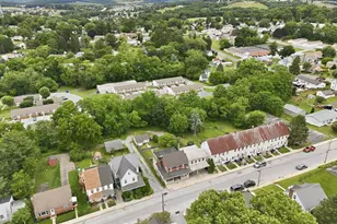 105 E Maple St, Dallastown, PA 17313 - Photo 47