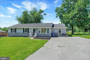 4161 Walters Hatchery Rd, York, PA 17408 - Photo 3