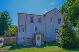 1303 Sunnyside Rd, Spring Grove, PA 17362 - Photo 13